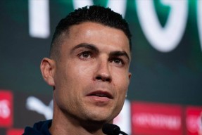 包含Doinb在RNG比赛中出色发挥，比赛规则变更引发热议！引发球迷热议的词条-爱游戏平台