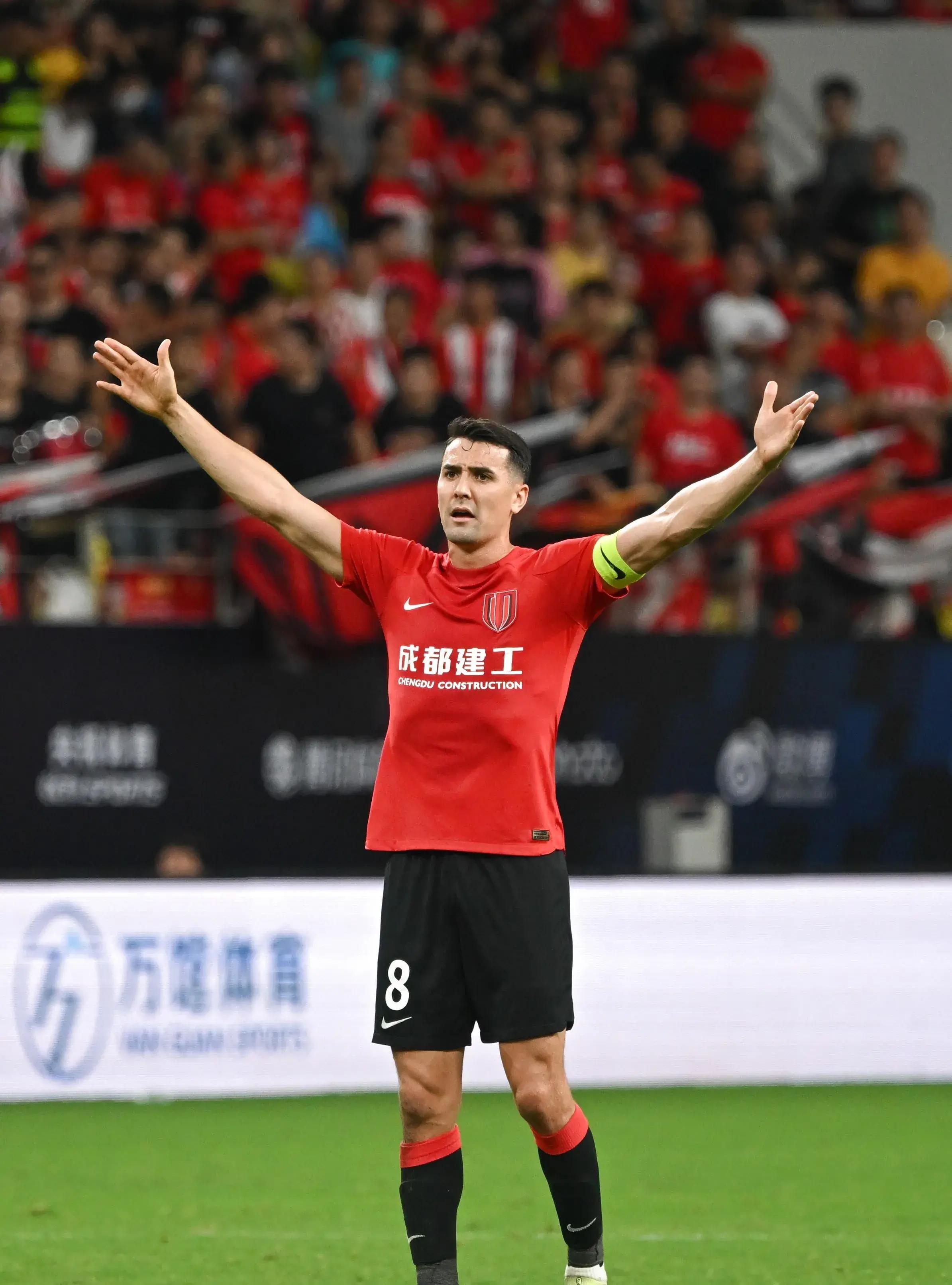 关于中超赛程吃紧，巴塞罗那今晚刷新队史纪录，信心回归，训练强度明显提升的信息